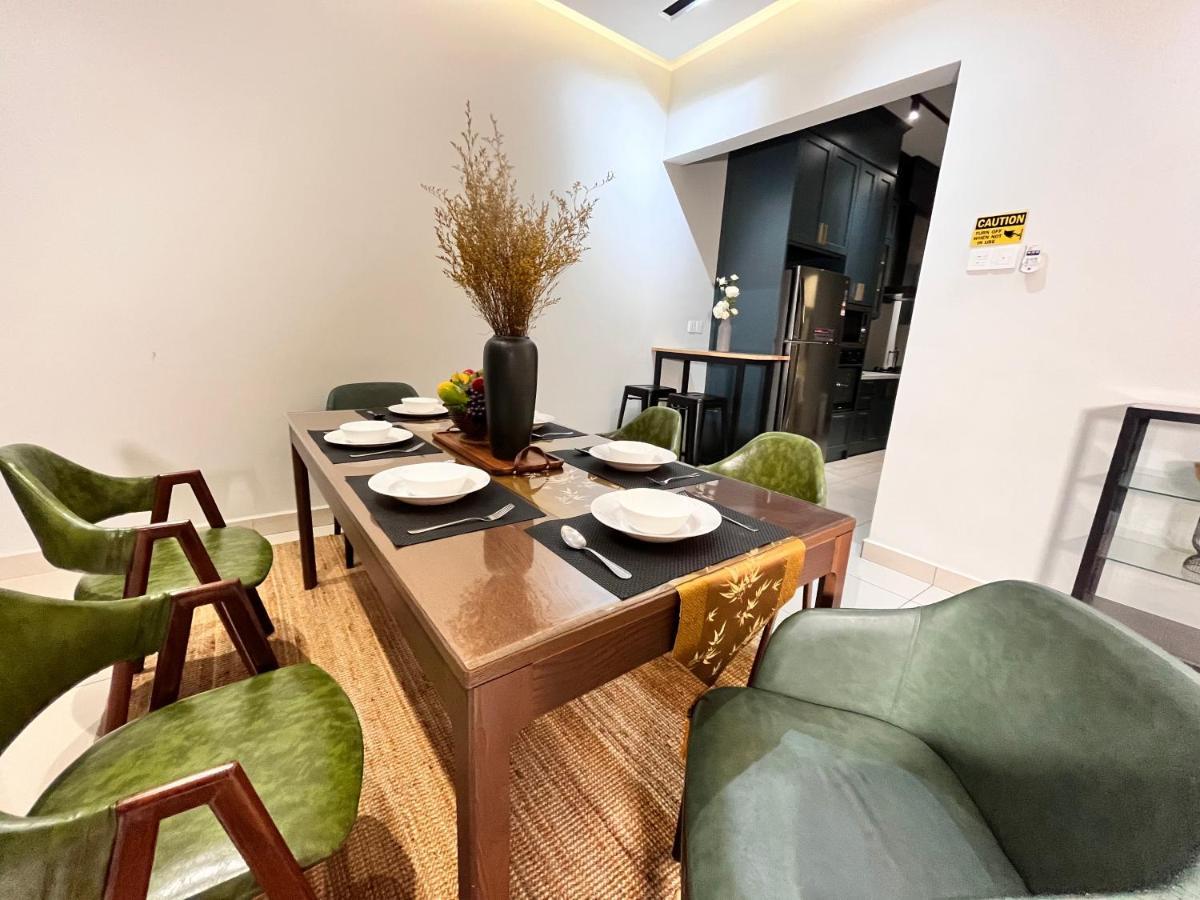 Luxury 2-Storey Terrace House Near Ioi City Mall Putrajaya Ngoại thất bức ảnh